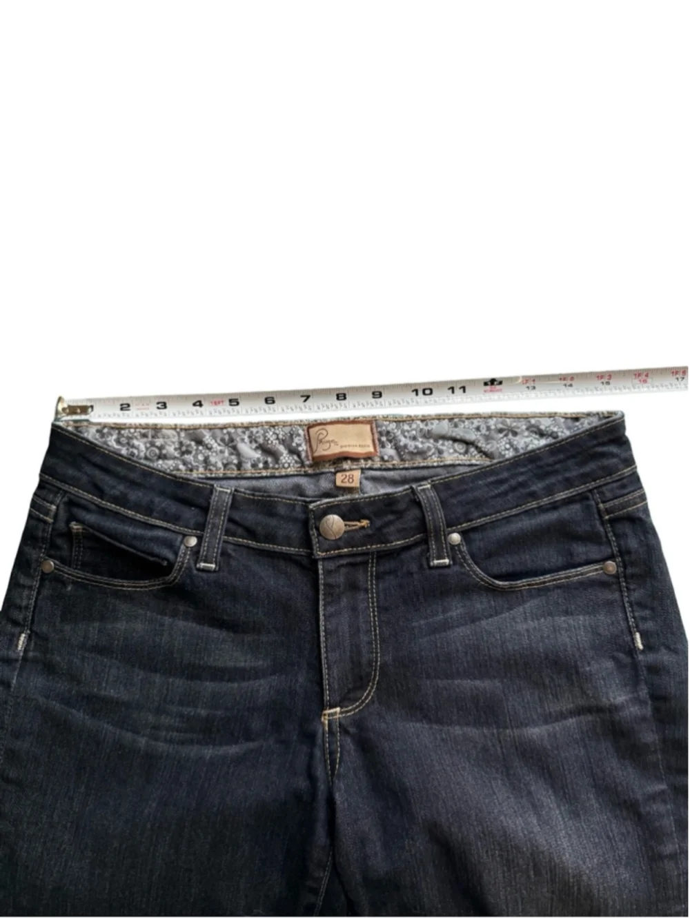 Paige Classic Dark Wash Denim Bermuda Shorts - Dark Blue Size 28 Y2K Casual